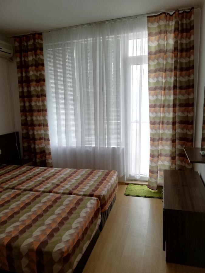Apartamenti Zhelezovi Pomorie Eksteriør bilde