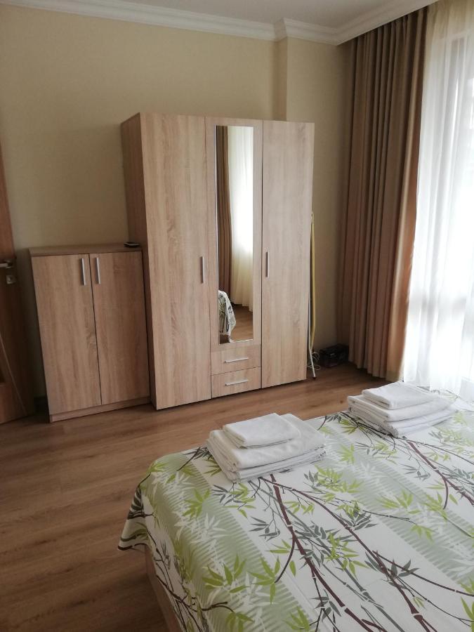 Apartamenti Zhelezovi Pomorie Eksteriør bilde