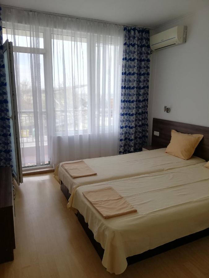 Apartamenti Zhelezovi Pomorie Eksteriør bilde